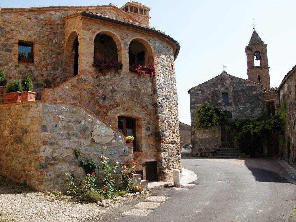La Vecchia Corte San Gimignano Buitenkant foto